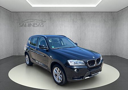 BMW X3 xDrive 20 d X Line Navi/Leder/Xenon/Panorama
