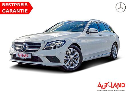 Mercedes-Benz C 300 C300 T Avantgarde 9G-Tronic LED Navi Kamera PDC