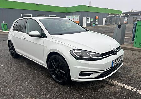 VW Golf Volkswagen 2.0 TDI Highline