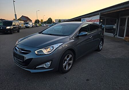 Hyundai i40 cw Style-Navi-Memory sitz-Tüv Neu