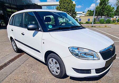 Skoda Fabia 1.2l TSI Cool Edition Combi Cool Edition