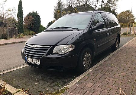 Chrysler Voyager Classic 2.8 CRD Autom. Classic
