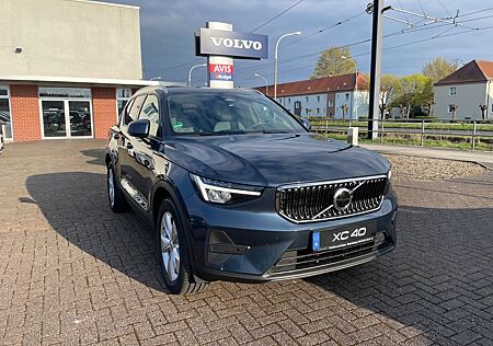 Volvo XC 40 XC40 B3 Core Automatik LED Fahrerassistenz P Cam