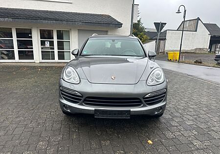Porsche Cayenne S ! Unfall Vorne Rechts ! Fahrbereit