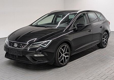 Seat Leon ST FR LED/Pano/CarPlay/Navi/SHZ/18-Zoll