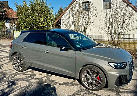 Audi A1 40 TFSI S tronic Sportback Edition One