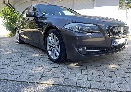 BMW 520d -