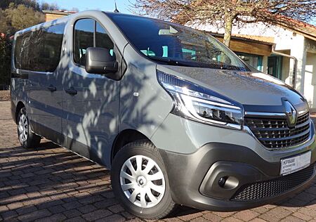 Renault Trafic D120 Combi 2,8t Life 9 Sitzer+AHK