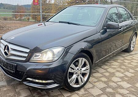 Mercedes-Benz C 220 CDI 4Matic Automatik Xenon Navi Sitzheitzu