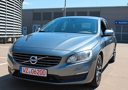Volvo V60 Kombi Linje Svart Leder, Navi, Klima