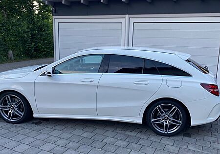 Mercedes-Benz CLA 220 Shooting Brake CLA 220 SB 4MATIC AMG/Distronic/Memory/LED