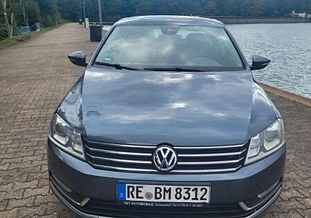 VW Passat Volkswagen 1.4 TSI Blue Motion Trendline