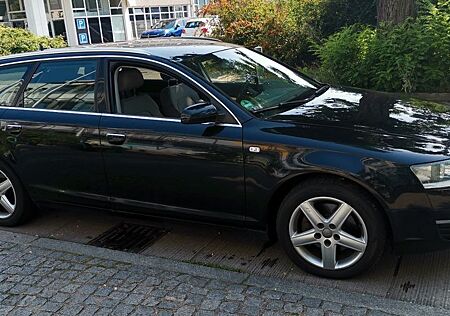 Audi A6 2.7 TDI QUATTRO AUTM.Xenon.1.Hd.TÜV10.26.NAVI