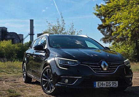 Renault Megane ENERGY TCe 130 Symphony Grandtour Sym...