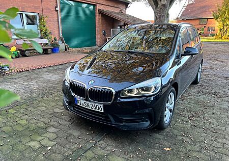 BMW 2er 218 Gran Tourer 218d - LED Panorama Ahk