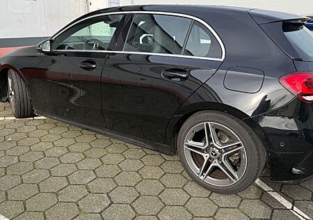 Mercedes-Benz A 180 d DCT -