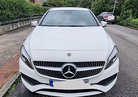 Mercedes-Benz A 180 AMG Line AMG Line