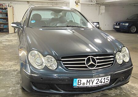 Mercedes-Benz 240 CLK