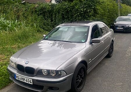BMW 520i E39 // MPaket / Tüv 2027 / 19 Zoll