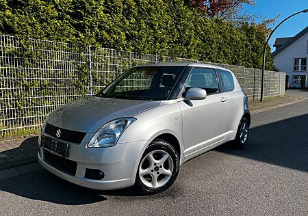 Suzuki Swift Lim. GS KLIMA/SHZ/PDC/FUNK/E.FEN/E.SPIEGEL