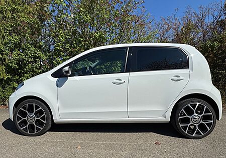 VW e-up! Volkswagen e-up! Rückfahrkamera_CCS_Alu_ Winterpaket_USW.