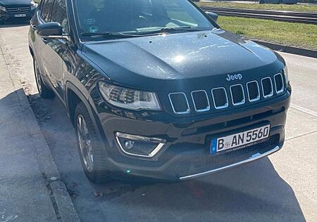 Jeep Compass 1.4 MultiAir Limited 4x4 Limited 170 PS