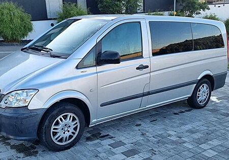 Mercedes-Benz Vito Kombi 116 CDI lang 8 Sitzer Standheizung