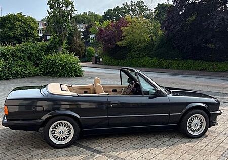 BMW 325 i Cabrio E30 2Hd