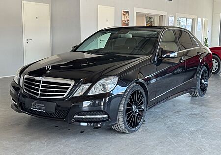 Mercedes-Benz E 350 Lim. Bi-Xenon/PDC/SHZ/Temp/Navi/Pano
