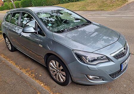 Opel Astra Sports Tourer 1.4 T ecoFL Sport 103 S/...