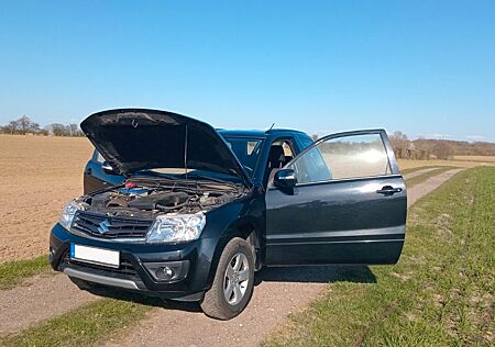 Suzuki Grand Vitara 2.4
