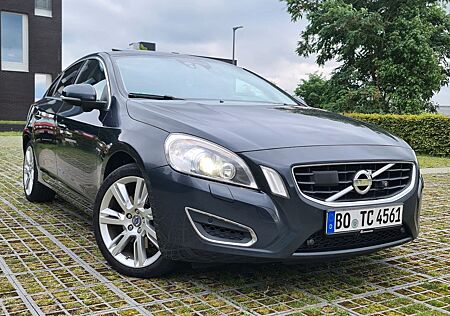 Volvo S60 T6 AWD Summum