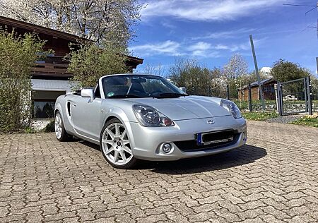 Toyota MR 2 W3 Roadster Mittelmotor Heckantrieb Cabrio