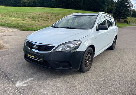 Kia Cee'd / Ceed