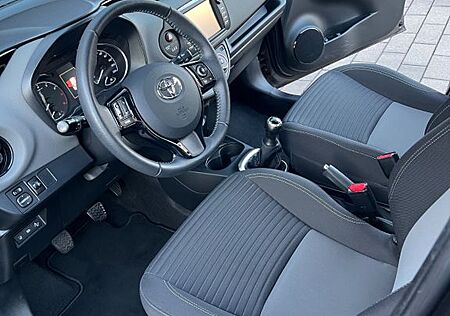 Toyota Yaris 1,0-l-VVT-i Comfort Comfort