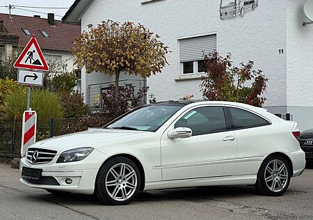 Mercedes-Benz CLC 200 Kompressor*PANO*TEMP*KLIMAAUT*