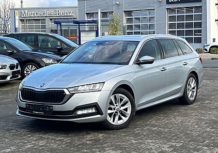 Skoda Octavia Combi First Edition *LED*Pano