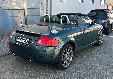 Audi TT Roadster 1.8T Quattro 165kw Bose Xenon S-line