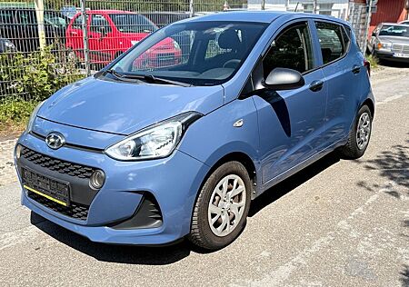 Hyundai i10 blue Classic / Euro 6
