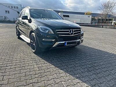 Mercedes-Benz ML 400 4MATIC -Leder-Airmatic-HUD-StHzg-Sound