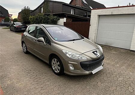 Peugeot 308 Platinum 1.6HDi Automatik Tüv Okt.26