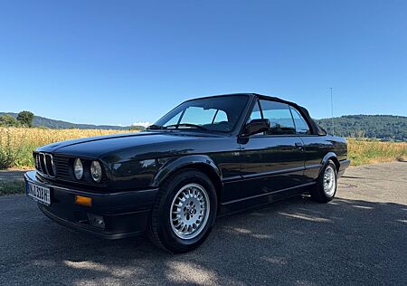 BMW 318i Klassiker! E30 Cabrio aus erster Hand!