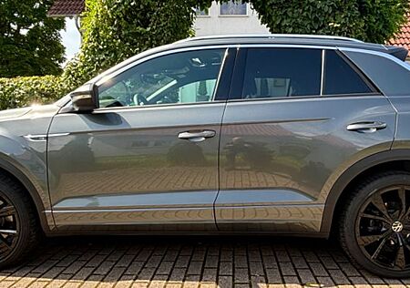 VW T-Roc Volkswagen 2.0 TSI OPF DSG 4MOTION R-Line R-Line