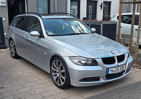 BMW 320 3er Touring E91, 19 Zoll Felgen, gepflegt!