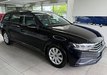 VW Passat Variant Volkswagen Passat*Variant*Navi*Kamera*App-Con*AHK*ACC*