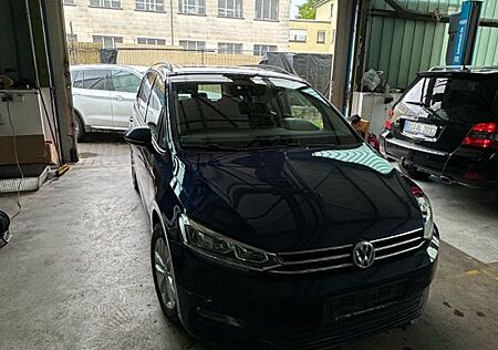 VW Touran Volkswagen 2.0 TDI SCR Highline BMT nur Privat gefah