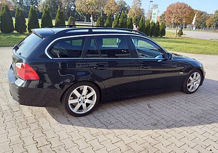 BMW 325xi touring -Automatik TÜV NEU 9/2026