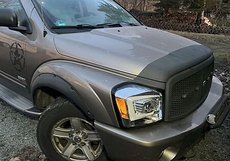 Dodge Durango 5.7 Hemi Allrad