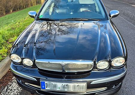 Jaguar X-Type 3 Liter V6 Executive Ardenumbau