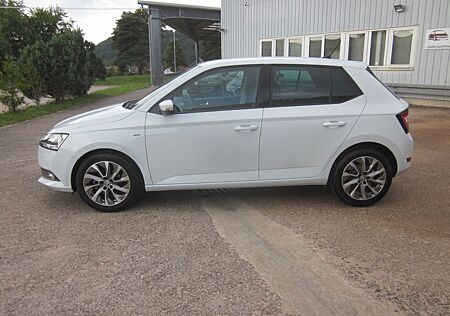 Skoda Fabia Clever Ambition